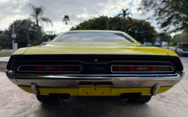 Dodge-Challenger-Coupe-1971-Yellow-Black-60009-4