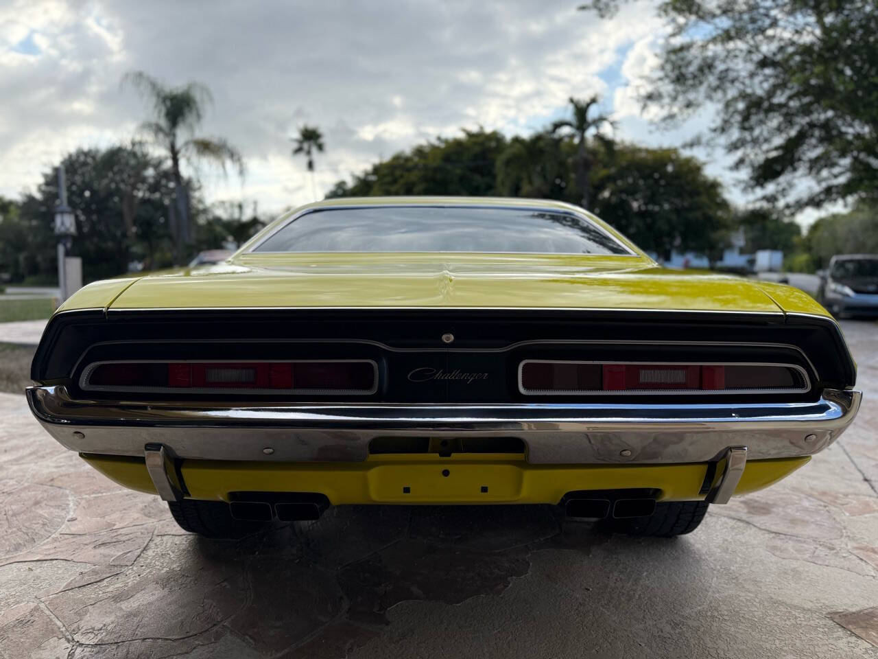 Dodge-Challenger-Coupe-1971-Yellow-Black-60009-4