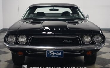 Dodge-Challenger-Coupe-1972-Black-Black-1316-5