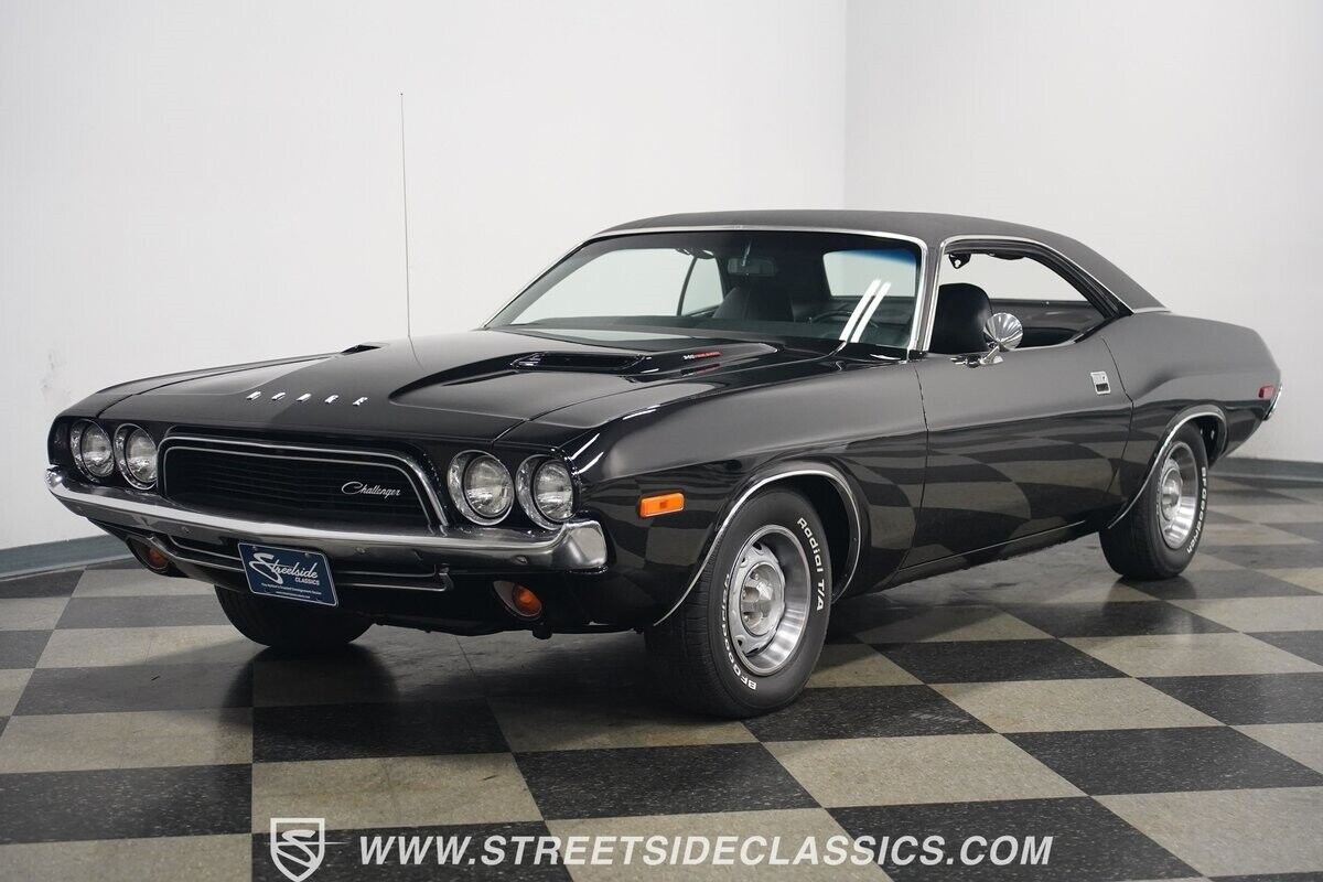 Dodge-Challenger-Coupe-1972-Black-Black-1316-6