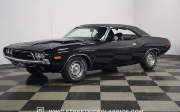 Dodge-Challenger-Coupe-1972-Black-Black-1316-7