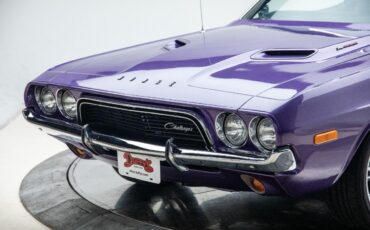 Dodge-Challenger-Coupe-1972-Purple-Black-63-7