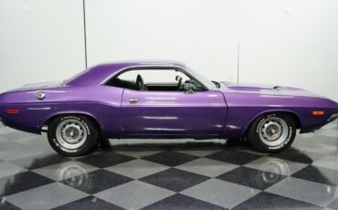 Dodge-Challenger-Coupe-1973-Purple-Black-62229-12