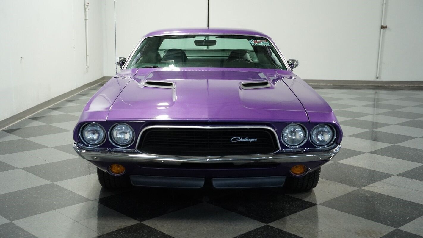 Dodge-Challenger-Coupe-1973-Purple-Black-62229-15