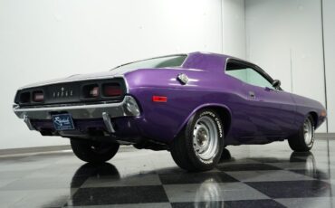 Dodge-Challenger-Coupe-1973-Purple-Black-62229-24