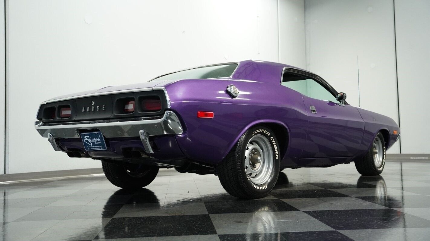 Dodge-Challenger-Coupe-1973-Purple-Black-62229-24