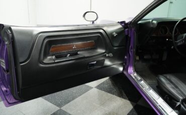 Dodge-Challenger-Coupe-1973-Purple-Black-62229-32