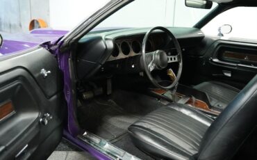 Dodge-Challenger-Coupe-1973-Purple-Black-62229-4