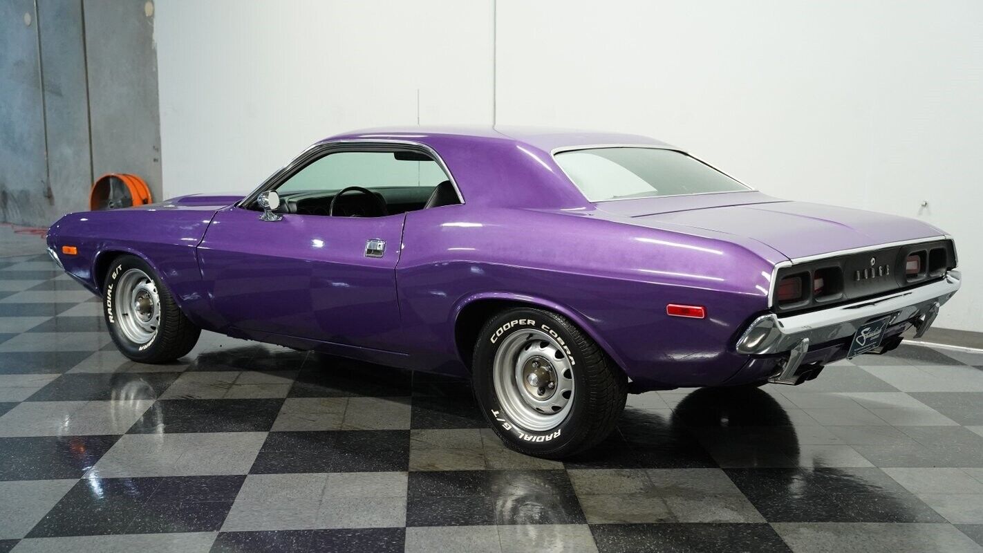 Dodge-Challenger-Coupe-1973-Purple-Black-62229-7