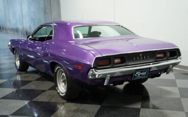 Dodge-Challenger-Coupe-1973-Purple-Black-62229-8