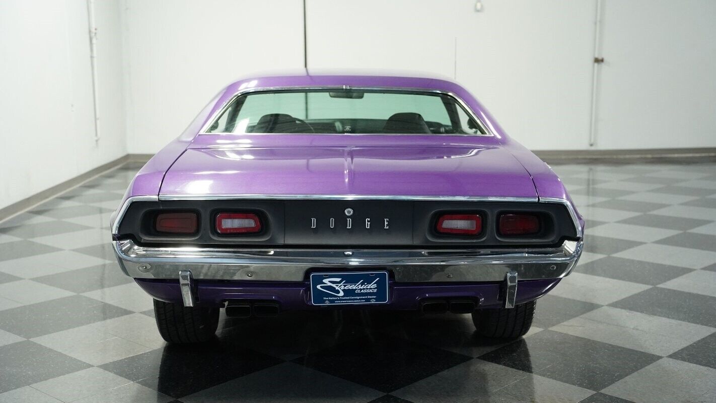 Dodge-Challenger-Coupe-1973-Purple-Black-62229-9