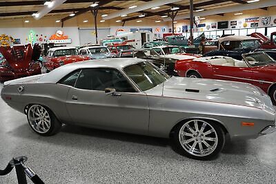 Dodge-Challenger-Coupe-1973-Silver-Black-1054-3