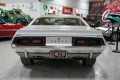 Dodge-Challenger-Coupe-1973-Silver-Black-1054-4