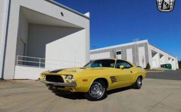 Dodge-Challenger-Coupe-1973-Yellow-Black-140081-2