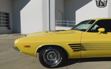 Dodge-Challenger-Coupe-1973-Yellow-Black-140081-5