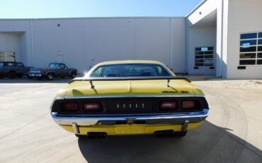 Dodge-Challenger-Coupe-1973-Yellow-Black-140081-9