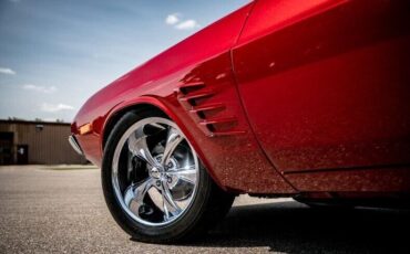 Dodge-Challenger-Coupe-1974-Red-Black-0-4