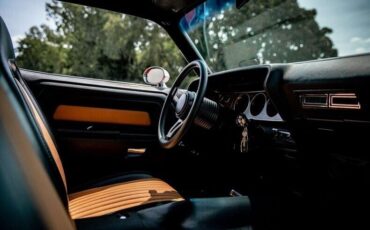 Dodge-Challenger-Coupe-1974-Red-Black-0-9