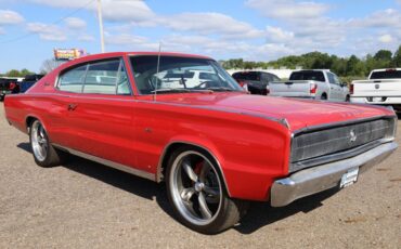 Dodge-Charger-1967-Red-106997-2