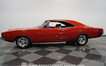 Dodge-Charger-1968-Red-Black-1685-2