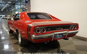 Dodge-Charger-1968-Red-Black-1685-8