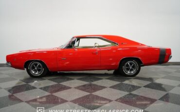 Dodge-Charger-1968-Red-Ivory-1410-2