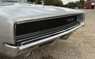 Dodge-Charger-1968-Silver-Black-0-8