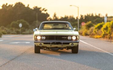 Dodge-Charger-1968-Yellow-Black-0-4