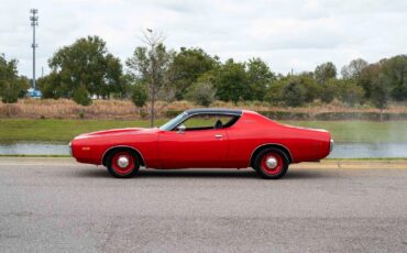 Dodge-Charger-1972-Red-Black-83840-1