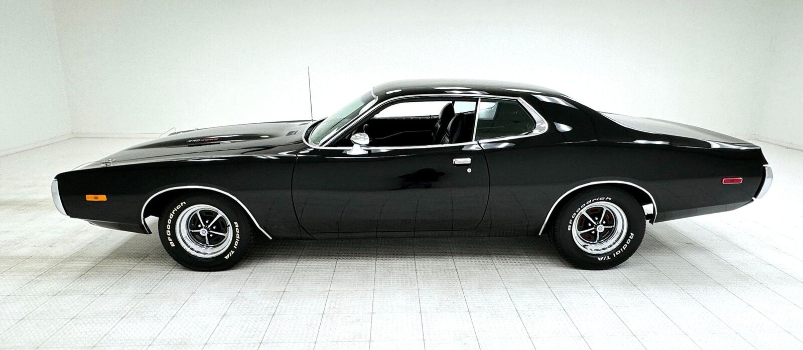 Dodge-Charger-1973-Black-Black-46286-1