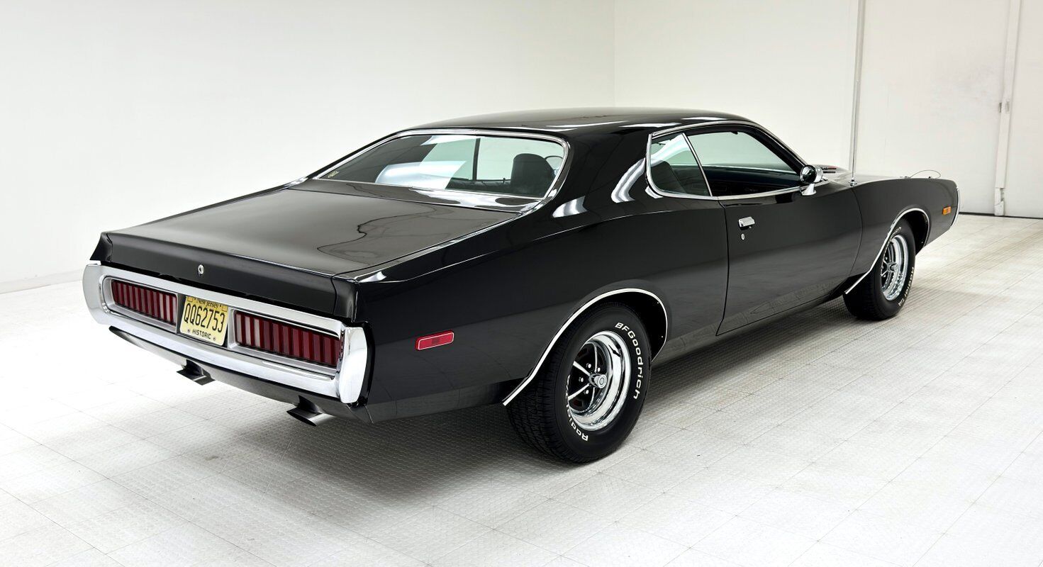 Dodge-Charger-1973-Black-Black-46286-4