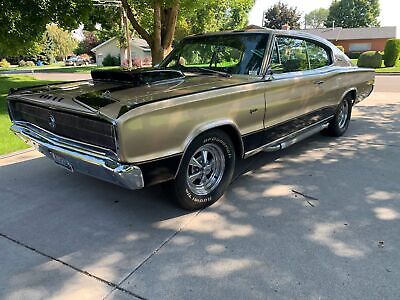 Dodge-Charger-Coupe-1966-Gold-Black-48280-2