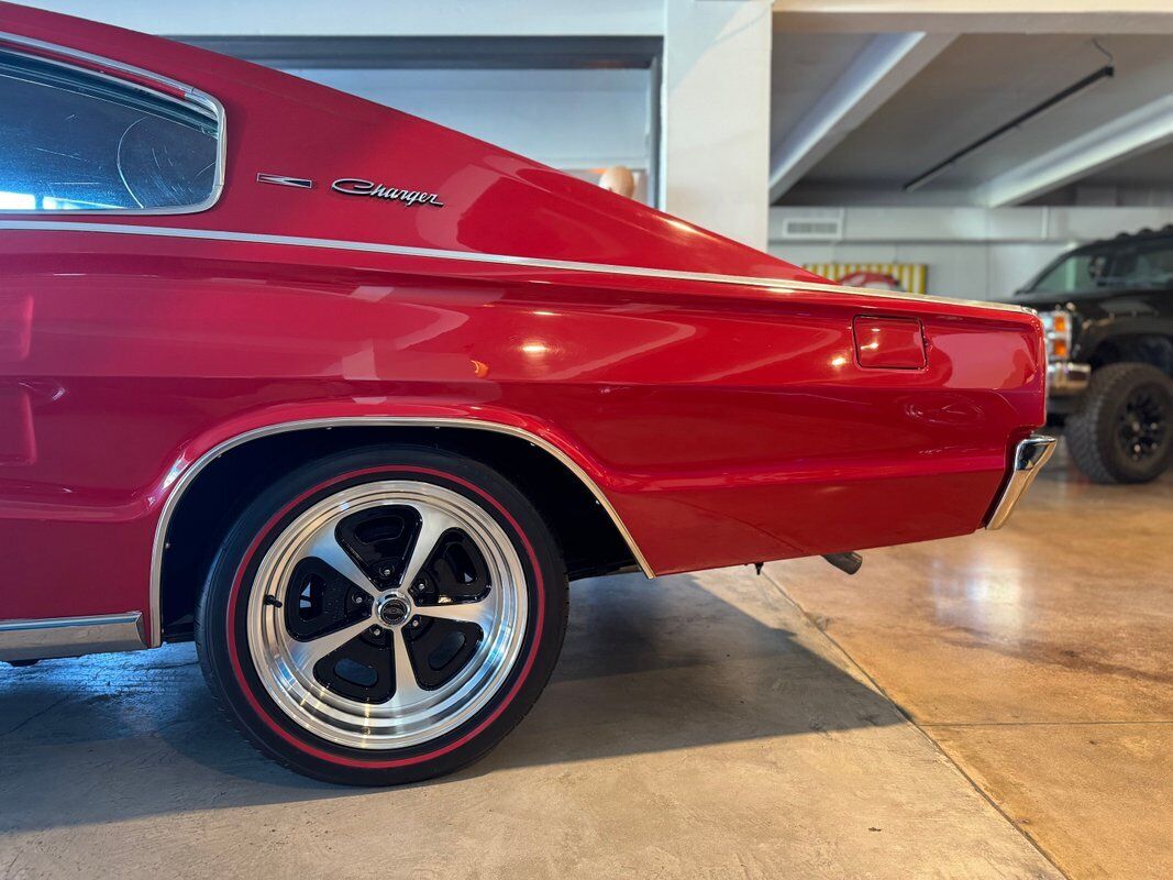 Dodge-Charger-Coupe-1966-Red-Red-128622-10