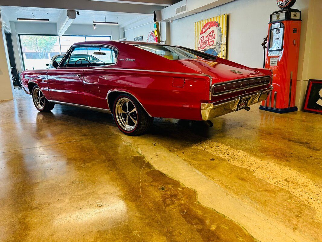 Dodge-Charger-Coupe-1966-Red-Red-128622-3