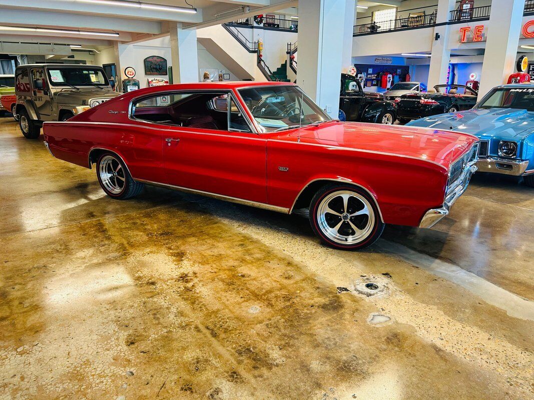 Dodge-Charger-Coupe-1966-Red-Red-128622-5