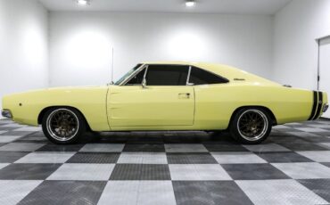 Dodge-Charger-Coupe-1968-Yellow-Black-76425-4