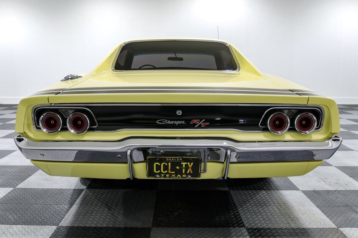 Dodge-Charger-Coupe-1968-Yellow-Black-76425-6