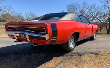 Dodge-Charger-Coupe-1970-Red-Black-92682-5