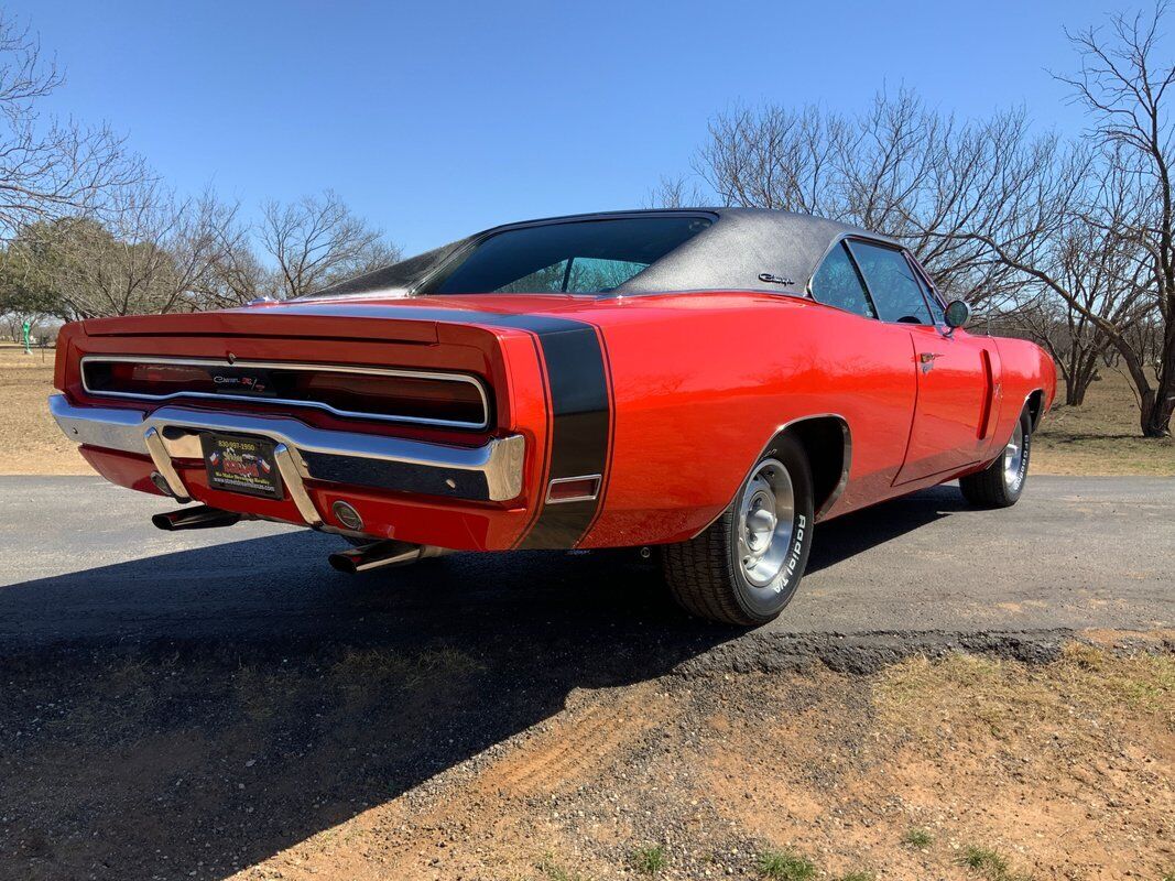 Dodge-Charger-Coupe-1970-Red-Black-92682-5