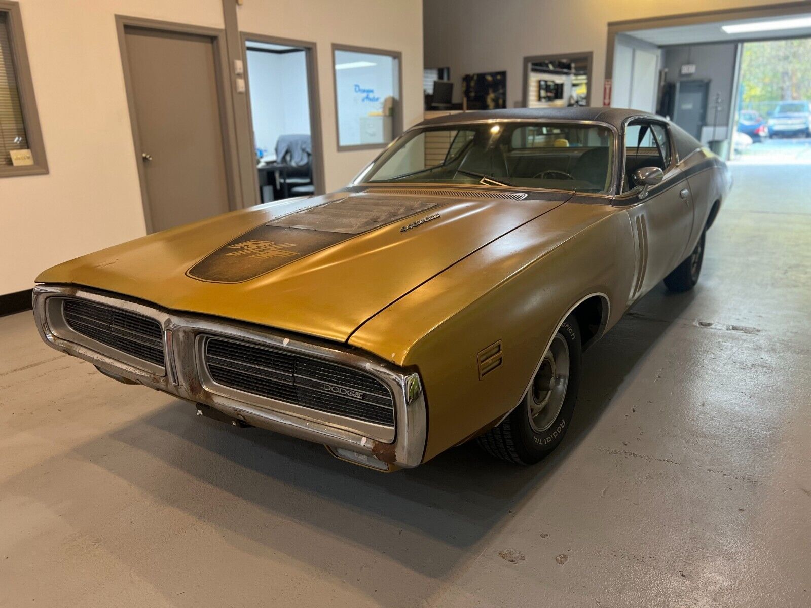 Dodge-Charger-Coupe-1971-Gold-Gold-122830-1