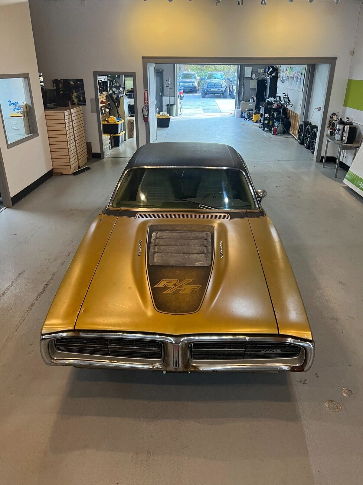 Dodge-Charger-Coupe-1971-Gold-Gold-122830-11