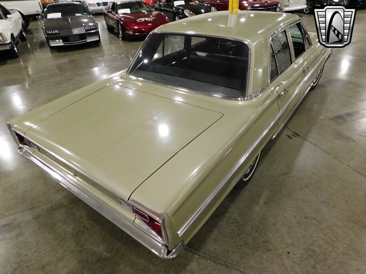 Dodge-Coronet-1966-Gold-Black-18886-3