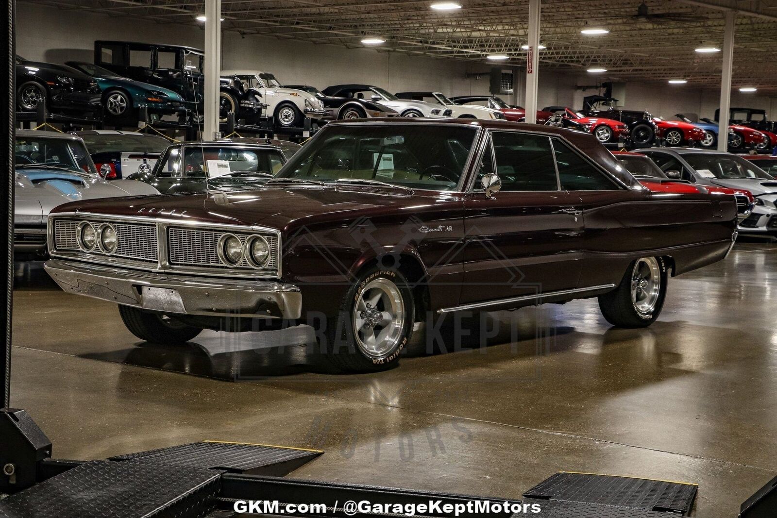 Dodge-Coronet-1966-Red-Black-5341-8