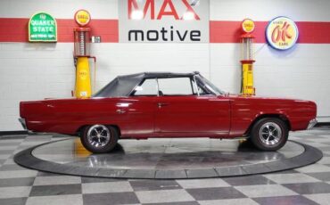 Dodge-Coronet-1967-Red-Black-139907-1