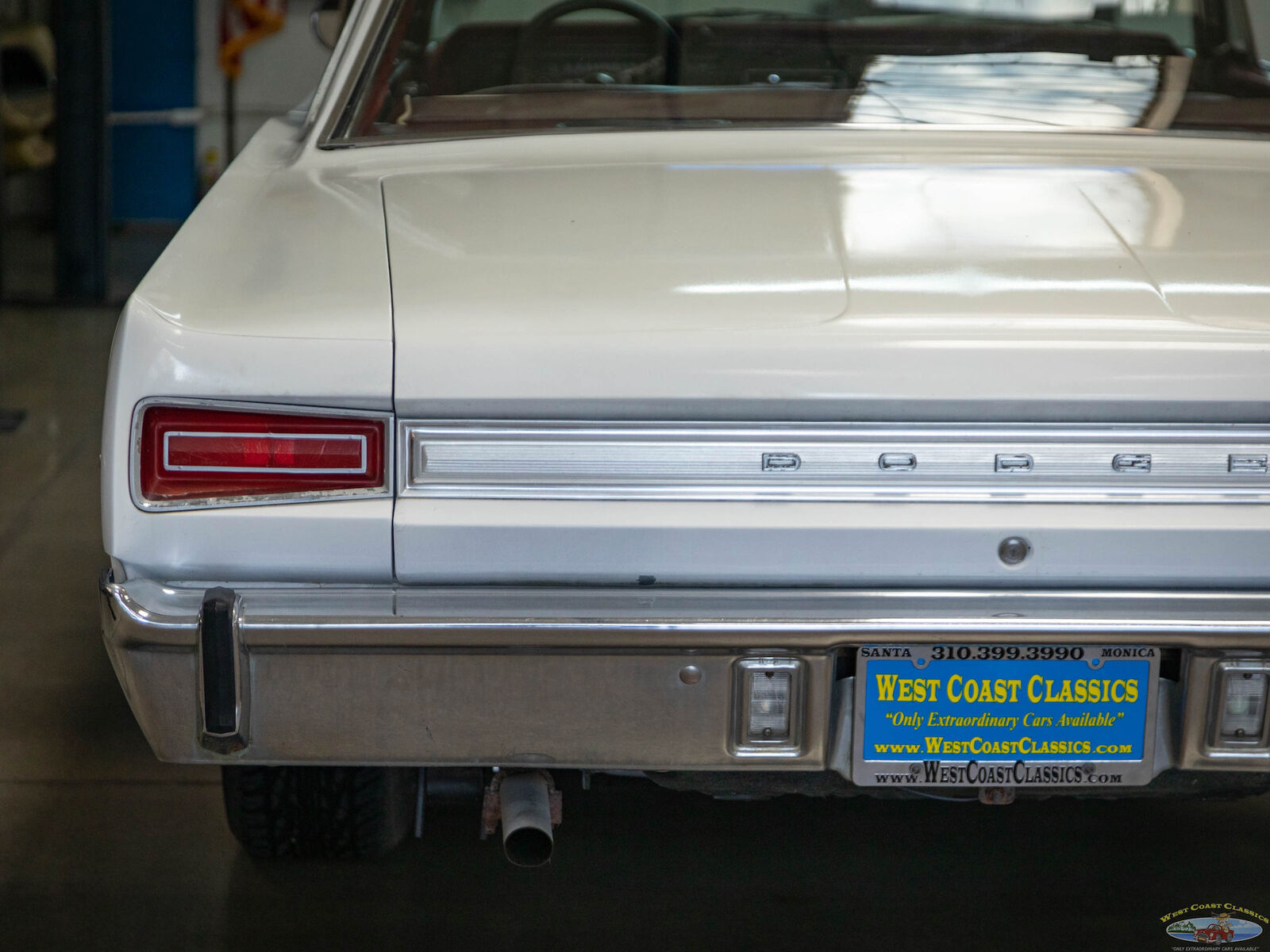 Dodge-Coronet-440-1967-White-Red-75774-16