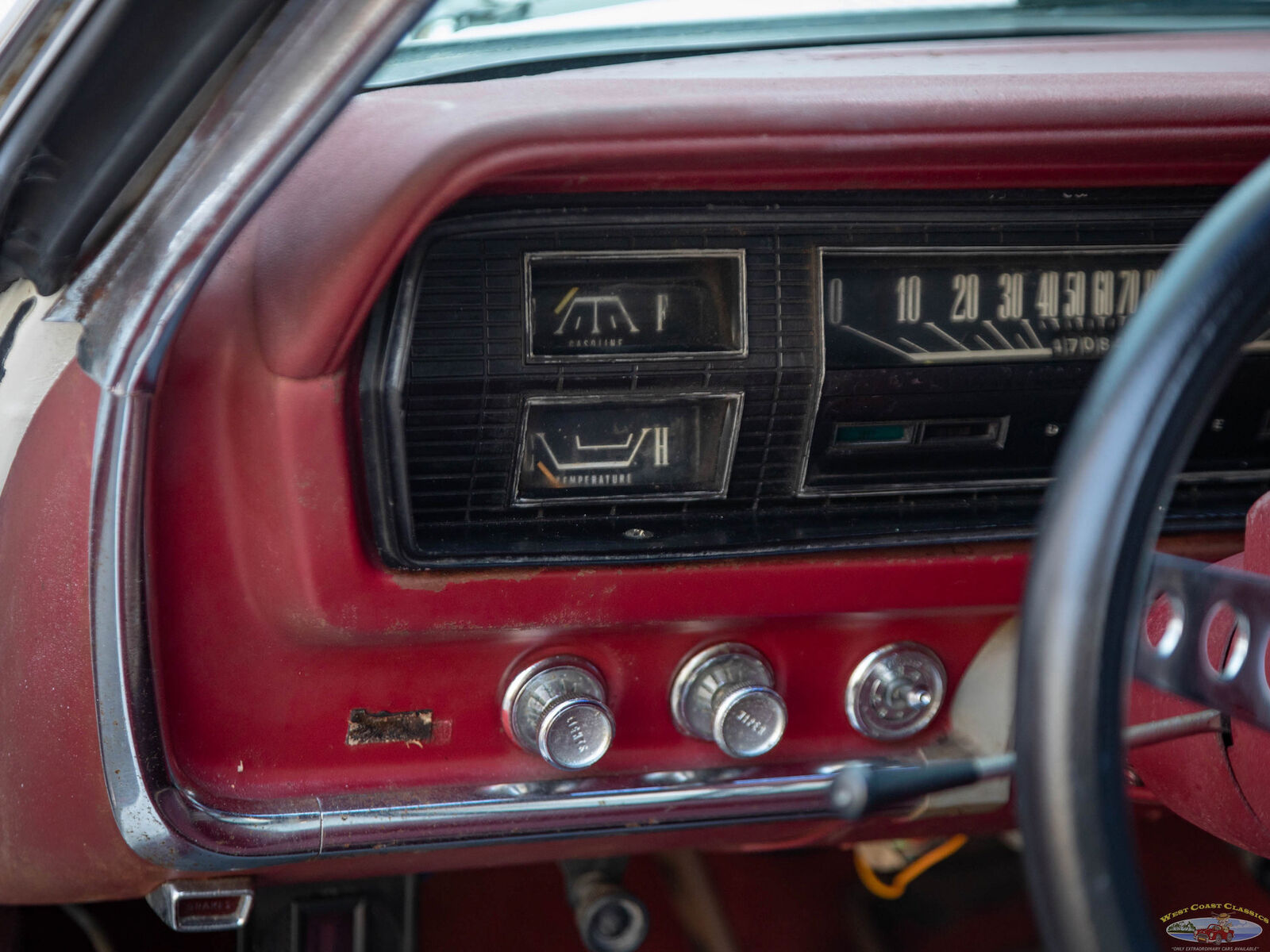 Dodge-Coronet-440-1967-White-Red-75774-31