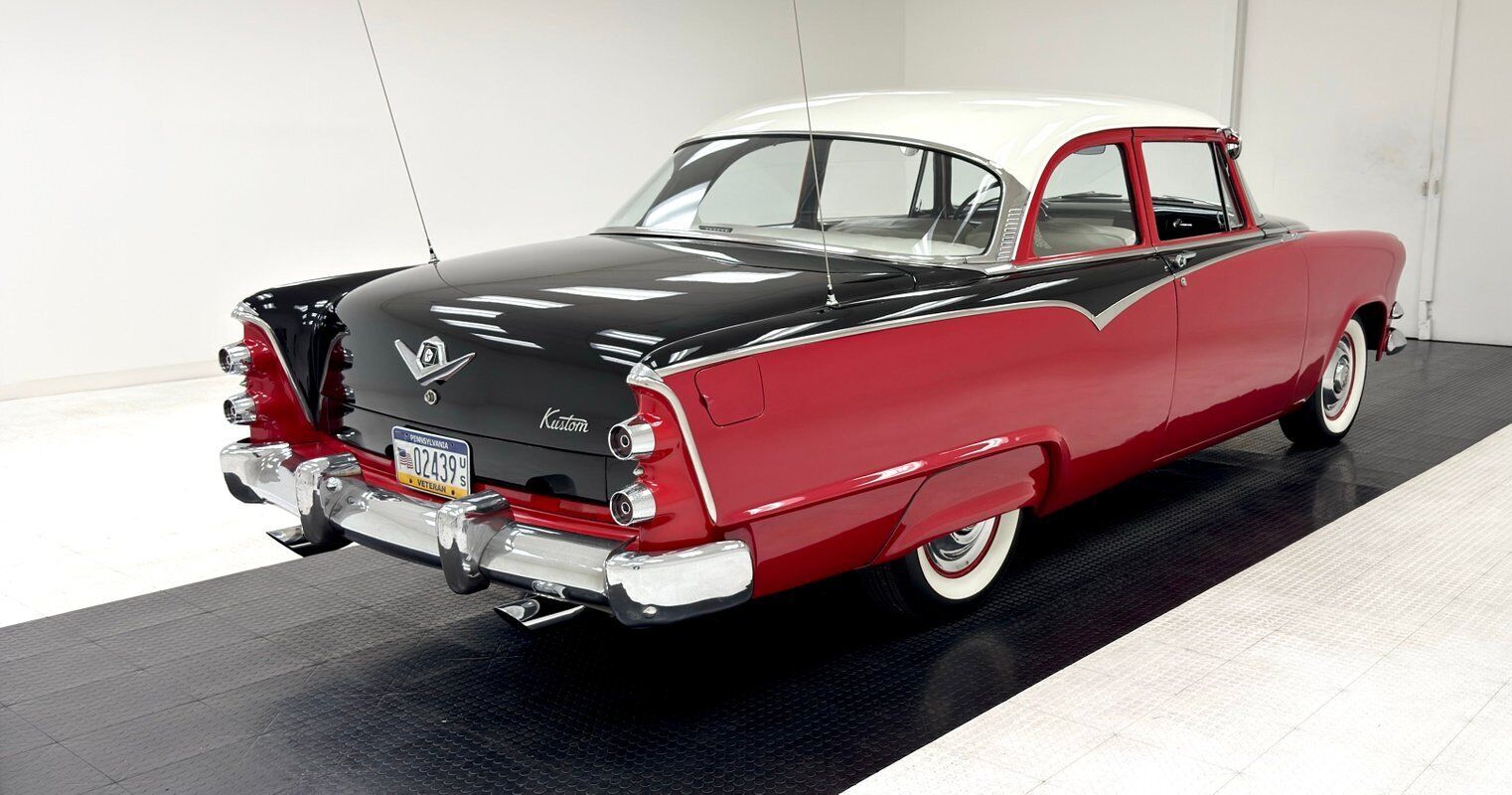 Dodge-Coronet-Berline-1955-Red-White-137559-4