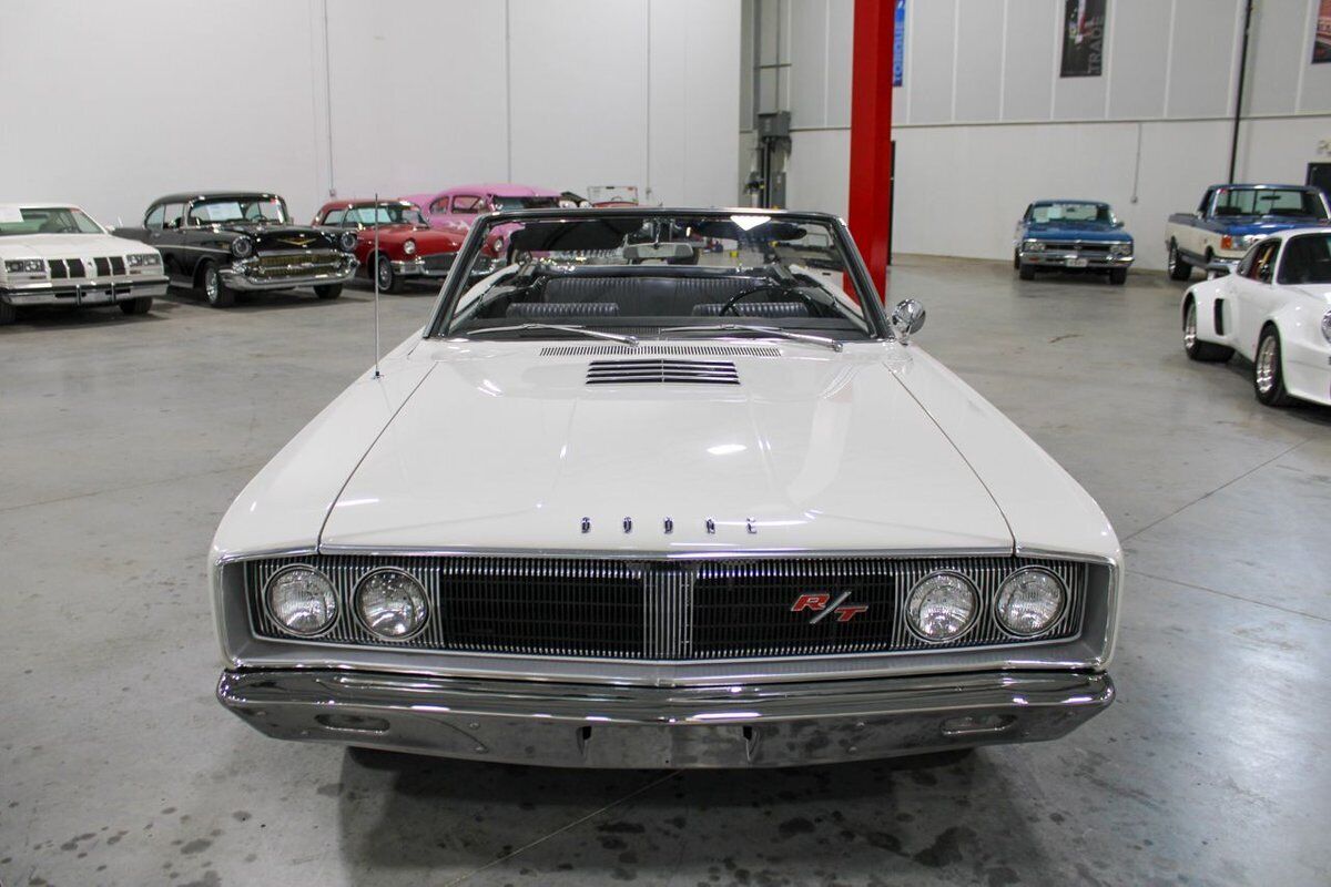 Dodge-Coronet-Cabriolet-1967-White-Black-47321-11