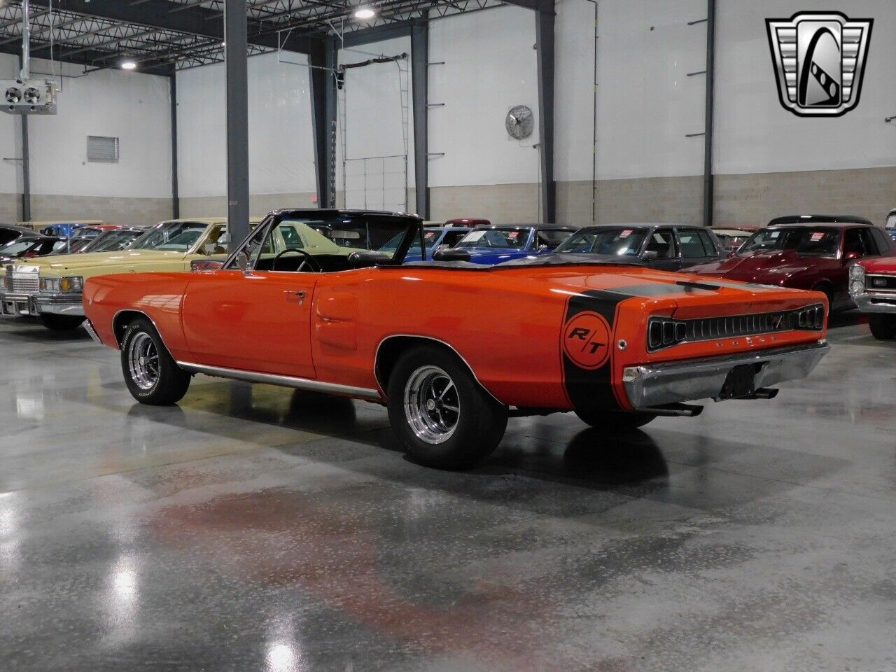 Dodge-Coronet-Cabriolet-1968-Orange-Black-143080-3