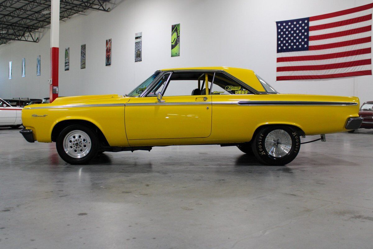 Dodge-Coronet-Coupe-1965-Yellow-Gray-157207-1